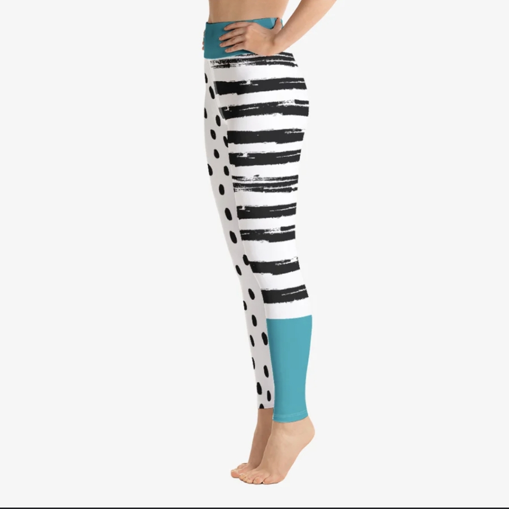 Teal Accent Black & White Patterned Women's Leggings